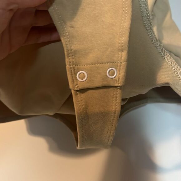 BNWT - WEWOREWHAT BEIGE NUDE TAN CREAM RUCHED STRAPLESS COTTON BODYSUIT - XXL - Picture 4 of 7